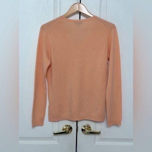 Charter Club Luxury Womens Soft & Cozy 100% Cashmere Size Medium Peach - Picture 2 of 3